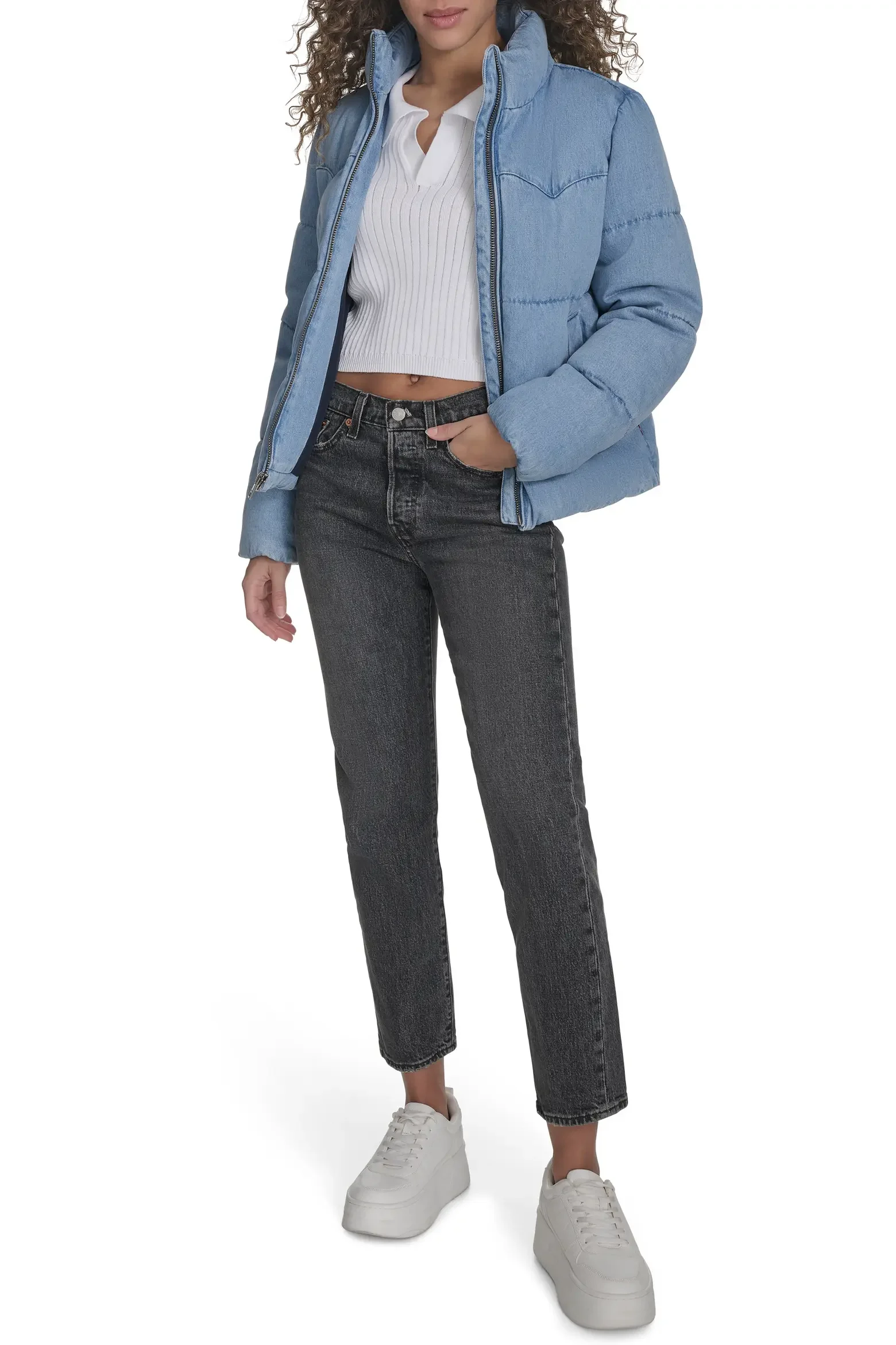 W05 Levi's
