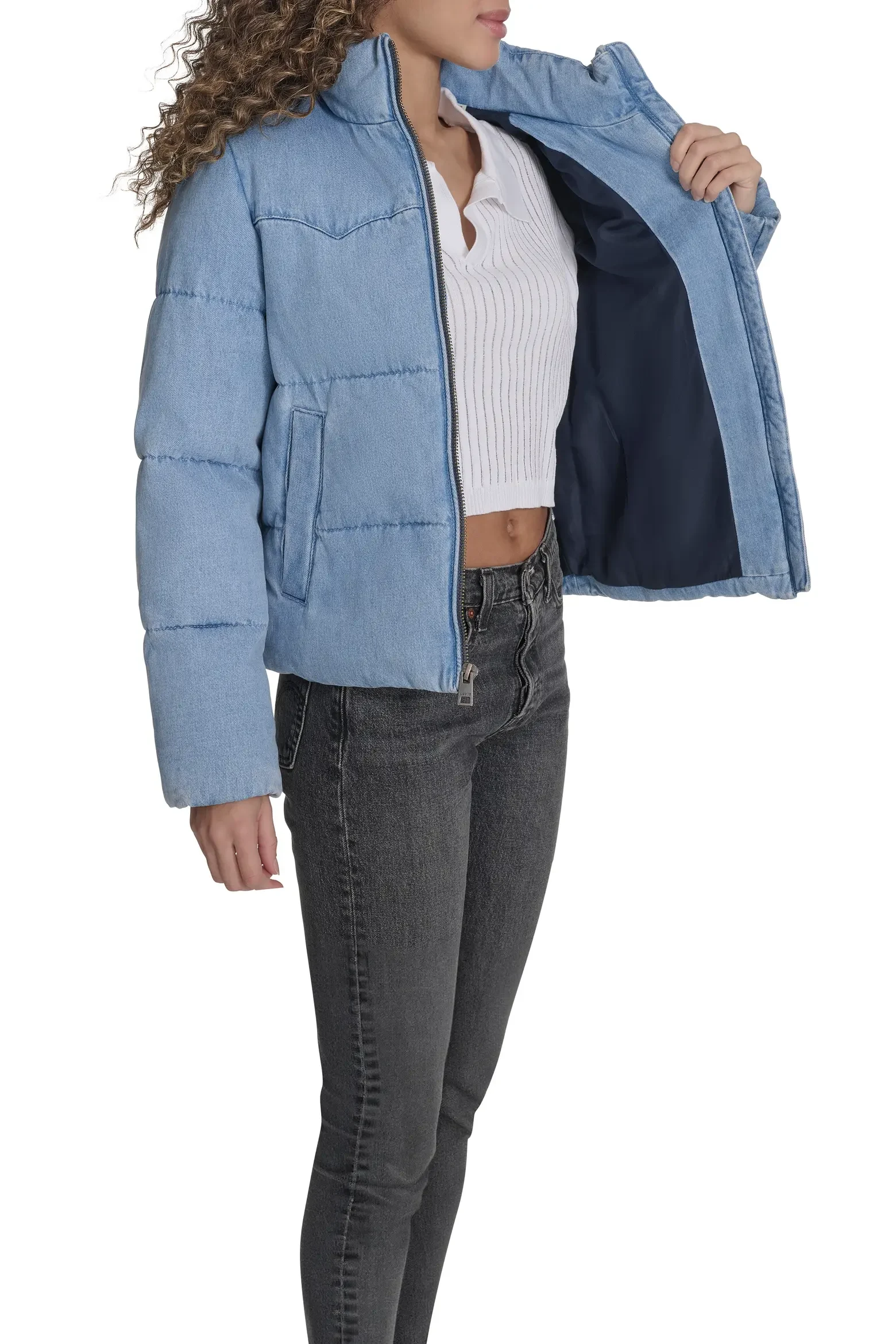 W05 Levi's